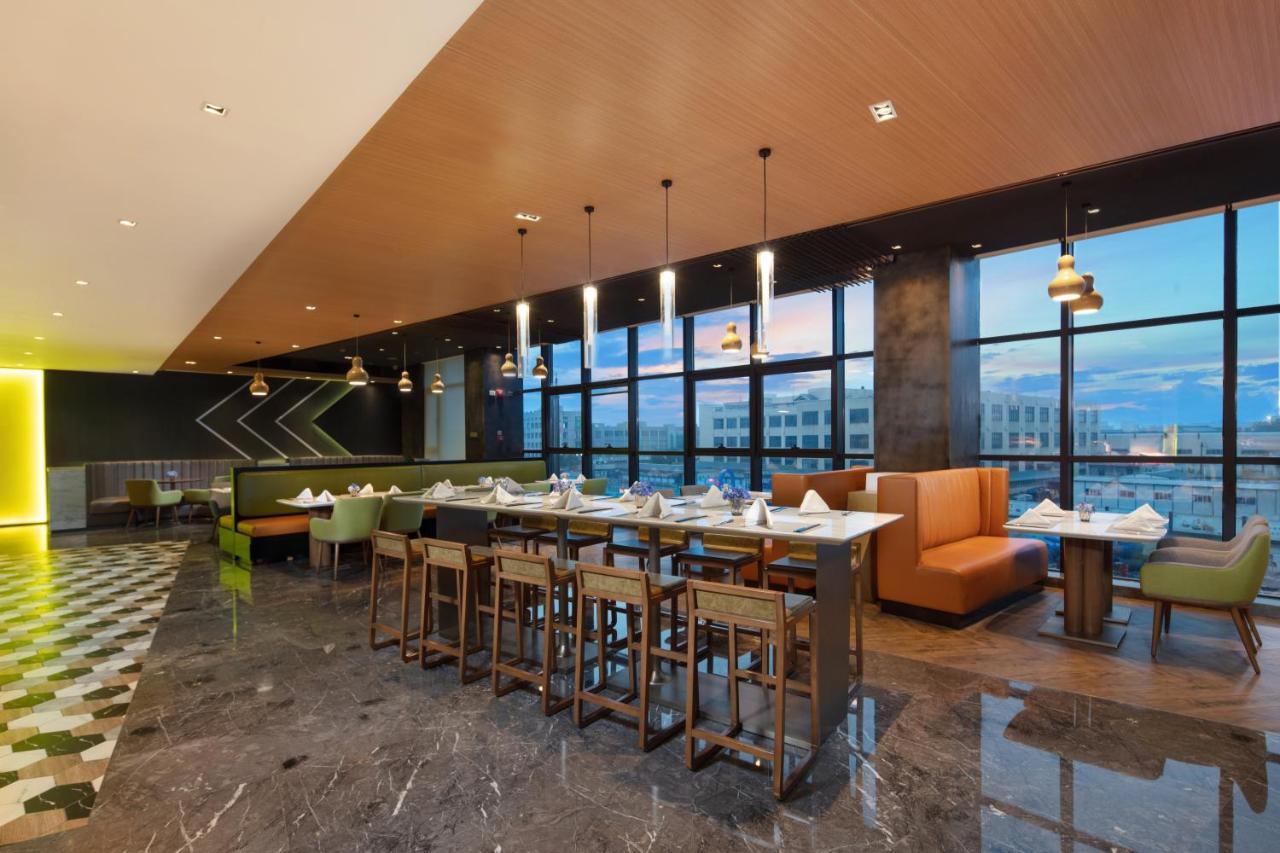 Holiday Inn Hangzhou Airport Zone By Ihg Exterior photo